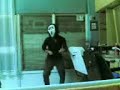 Çığlık maskesiyle Dans İnanilmaz Video :D