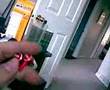 (uploaded by slizekalfer)&nbsp;Red Metallic Headphones from DealExtreme