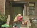 Sesame Street: The Empty Box