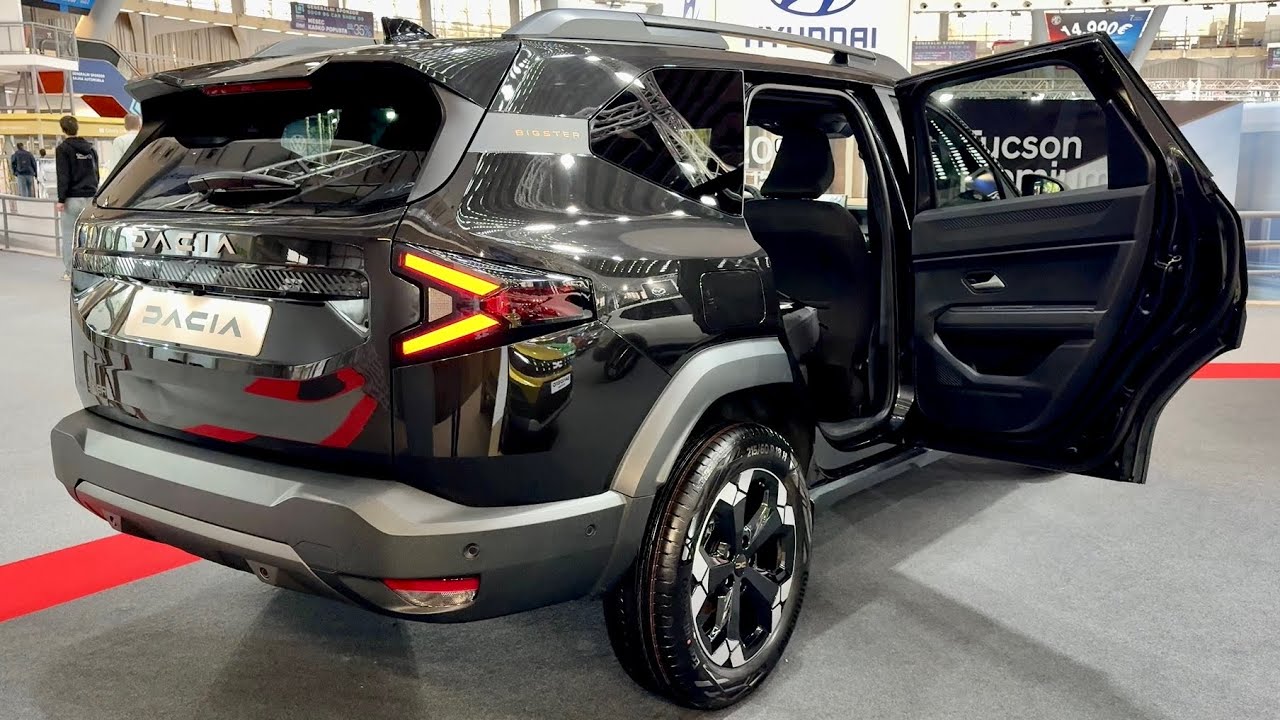 DACIA BIGSTER Mild Hybrig-G 140 (2026) - PRACTICALITY test, TRUNK SPACE & ROOF RAILS