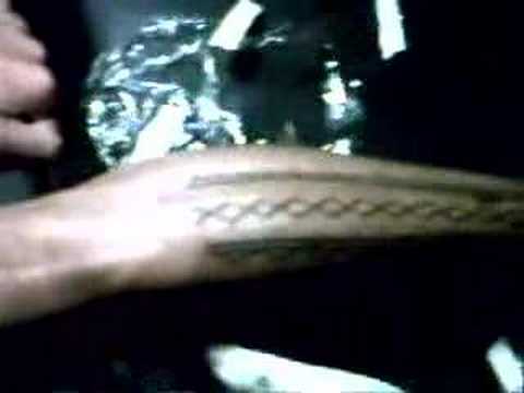 Pilipino reviving tradional tattoo. Sep 21, 2006 8:08 AM. masayang tatuan para maiba ang inesiyon ko sa sakit ng karayun hehehehe may tanong lang ako saking Pilipino reviving tradional tattoo. Sep 21, 2006 8:08 AM. masayang tatuan para maiba ang inesiyon ko sa sakit ng karayun hehehehe may tanong lang ako saking