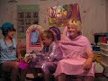 boys dress up as girls