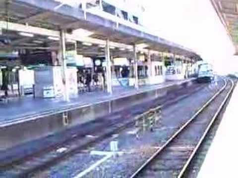 205系 天王寺行き普通電車発車