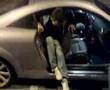 Tecnica per scendere da un Audi TT inghi !!