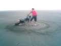 eu no zero na praia.3GP eu no zero na praia.3GP