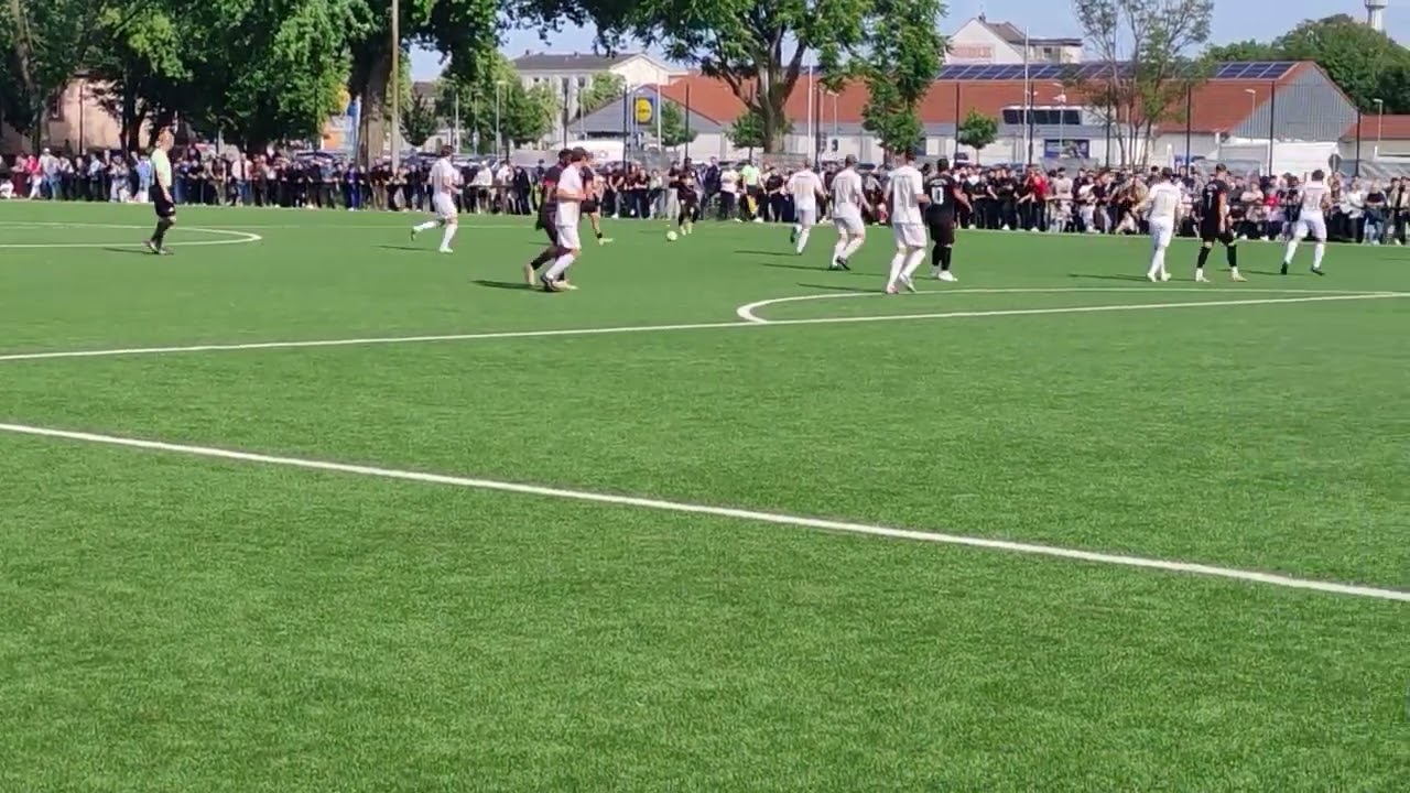  Bezirksliga Staffel 3 - Spielszenen - TSV Düren vs SC Kreuzau, Endstand 4:2 