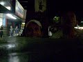 dentro do latao de lixo, (marelo, ze)