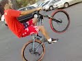 aciendo un caballito
