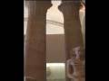 videos de Egyptian columns in the Louvre
