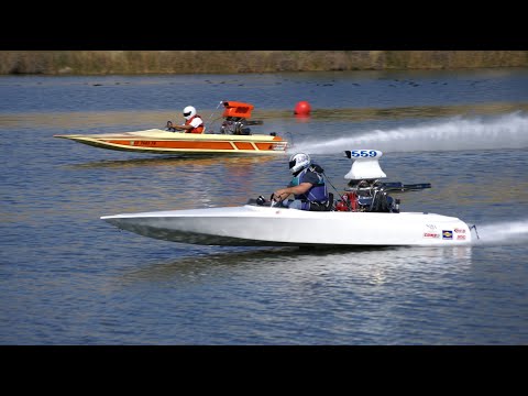 how to drive a jet boat