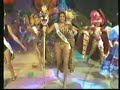 NUESTRA BELLEZANuestra Belleza da esta noche una vez masUn espectaculo brillante para exaltarEl dinamismo las cualidadesy las virtudes dela mujerNuestra Belleza es para ustedUn carrusel de fantacias y realidadDonde se mezclan alegrias sueños y afanEn esta noche multi colorDe tradiciones y de emocionEl Mundo entero dice presenteEs la nobleza de nuestra genteMuestra de orgullo, de amor y riquezaNuestra BellezaNuestra Belleza quiere esta nocheReconocer las condicionesY los valores tradicionales de la mujerDesfilaremos con alegriaY portaremos el estandarteCon el orgullo de nuestra raza y nuestro serSomos raices de un pasado con tradicionQue no ha dejado de latir y ni progresarY marcharemos hasta el futuroCon la promesa de demonstrarQue nuestro legado sigue vigenteEn la esperanza de nuestra genteEn su grandeza, en su riquezaNuestra BellezaEn su grandeza, en su riquezaNuestra Belleza