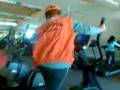 Mi abuelita luisa en el gimnasio