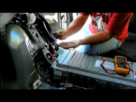 Toyota Prius battery removal and repair. replace hybrid check engine light