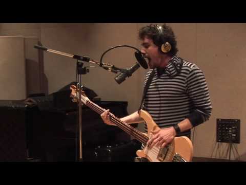 0 0 The Arms Akimbo Perform on 89.3 The Current