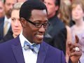 hello on this friday, the 25 day of april 2008. i'm kristin volk in for rebecca field with a upi entertainment update.

wesley snipes will spend the next three years of his life behind bars. the 45-year-old actor was sentenced yesterday as punishment for failing to file his tax returns. snipes apologized to his family, the court and the community. prosecutors say he owes a total of $41 million in taxes. 

carmen electra and her boyfriend guitarist rob patterson are making it official. the actress's rep says the pair got engaged last weekend. patterson apparently proposed while the two were in las vegas celebrating her birthday. sources say he got her a ring with a black diamond set in white diamonds. the rocker and electra have been dating for less than a year.

rapper snoop dogg is now allowed in britain. a british judge reportedly rejected the government's decision to deny snoop dogg a visa to get into the country. the rapper was reportedly involved in a fight in london's heathrow airport in 2006. the government argued that his presence would be 