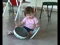 Jugando con la lata Jugando con la lata