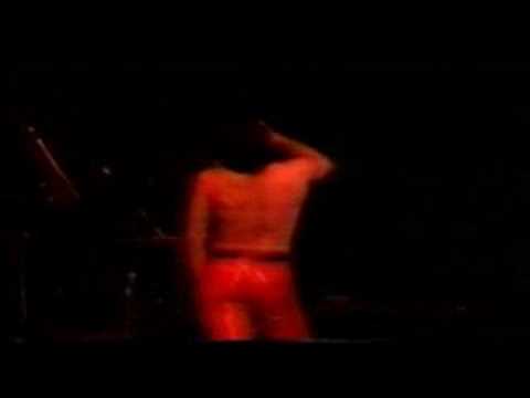 '39 (Queen live @ Concert For ...