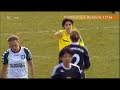 [サッカー]ドイツの女子サッカーの試合で相手選手を止めるためにパンツを引っ張ると下は紐パンだった件。のサムネイル