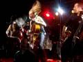 videos de Apocalyptica's amazing headbanging at Oxford academy 2/12/08
