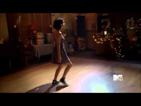Skins US /Tea - Sex On Fire