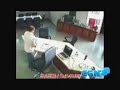 A redação da CGN recebeu de uma fonte, imagens que insinuam que o gabinete do prefeito de Cascavel, Lísias Tomé estaria sendo utilizado como palco de atos considerados promíscuos para um chefe do Executivo.Conforme as imagens do vídeo, Lísias aparece inicialmente entrando num ambiente reservado com uma funcionária da Prefeitura. Na seqüência, ele retorna arrumando as calças e retomando assento na cadeira de prefeito.A reportagem tentou contato com o prefeito para saber seu posicionamento sobre as imagens, mas não obteve resposta até o momento.