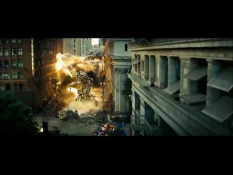 Optimus Prime - The epic battle between Opitmus Prime and Megatron in the first Transformers film. I do not own the fotage depicted in this video, the rights belong to dream...