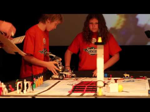 Elevutställning: Lego League in Härnösand Elevutställning: Lego League in Härnösand