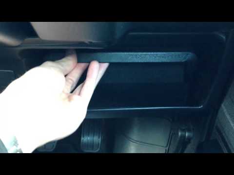 how to change a fuse in a vw golf
