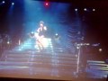 Rihanna-live-concert