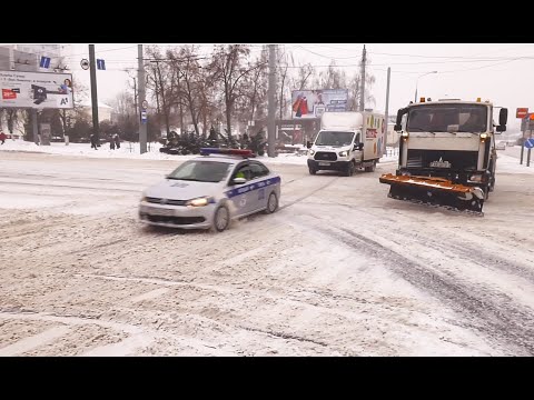 Из-за снегопадов ГАИ в Гомельской области ввела спецплан "Погода" видео