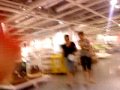 Volta me karotsi sto IKEA