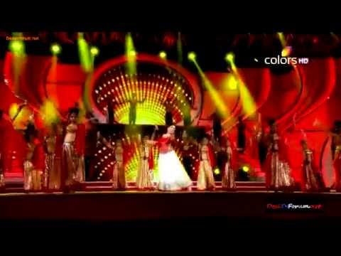 Madhuri - МАДХУРИ ДИКШИТ ☆ MADHURI DIXIT - Bollywood Best Actress Ever!!!~♥♥~ vk.com/club5115752 - самая многочисленная группа о ней в контакте... ждём и вас!) Ви...