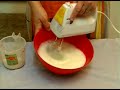 How to Make a Chocolate Nut Sponge Cake : How to Whip Egg Whites