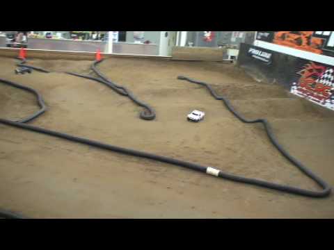 scrt10 - The Jammin 4wd Short Course is a true 1/10 scale race truck with scale body and tires. Meticulously shaped and refined by Jay Halsey for true scale looks and...