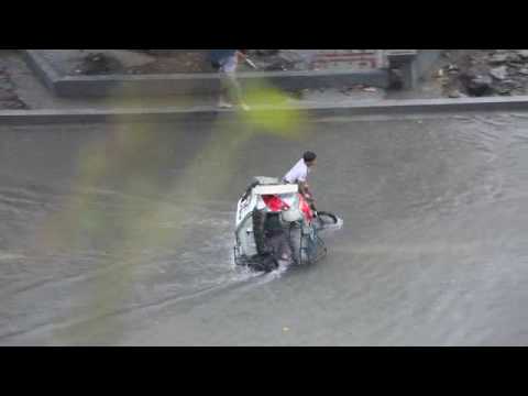 Flooding Videos from Makati, Manila Sept. 26, 2009 Tropical storm, Ondoy 0 Flooding Videos from Makati, Manila Sept. 26, 2009 Tropical storm, Ondoy