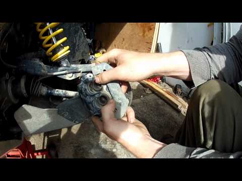 how to remove the battery from a can-am renegade 800