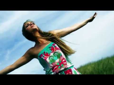 marry - Sehen Sie hier das offizielle Video zum neuen Song der Powerfrau des Pop-Schlagers für den Partysommer 2013! Die Single ist ab 19.07.2013 als Download überal...