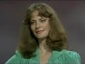 lesley ann warren accompanied by rowlf the dog singing 