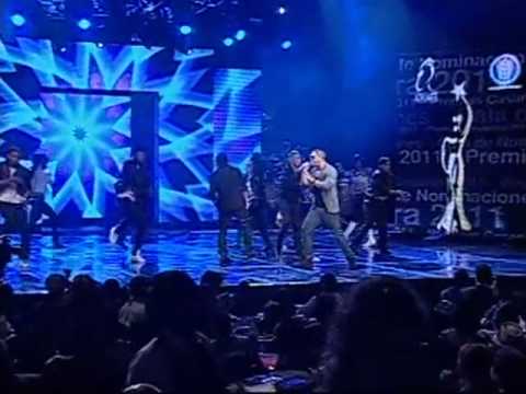 Dyland & Lenny @ Premios Casandritas (2011)