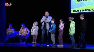 Náhled - Kouzelná show učila děti v Mohelnici třídit odpad