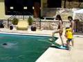 saltos.. Piscina. Paula, Biel, Marina