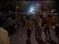 Thaise demonstranten bekogelen oproerpolitie