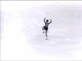 Jill Trenary moved to 1st overall at the 1989 Worlds after her combined 2nd in compulsory figures and 2nd in the short program. Of note, she would keep this same short program for the 1989-90 season.