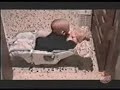 رضيع ينيك دمية