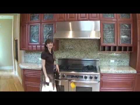 California style on Wilmette Ave, Wilmette California style on Wilmette Ave, Wilmette