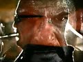 musica negli occhi 22 e 23 febbraio monza teatro binario 7 lampi
la musica di ennio morricone vista con gli occhi di giovanni falzone: dagli spaghetti western di sergio leone a dario argento, da nuovo cinema paradiso a il clan dei siciliani
prima italiana



giovanni falzone electric quartett
giovanni falzone, tromba e elettronica; valerio scrignoli, chitarra elettrica
michele tacchi, basso elettrico; riccardo tosi, batteria

video visual factory 
idea e progetto saul beretta, produzione musicamorfosi 

colonne sonore rimaste impresse nei nostri occhi e attaccate alla nostra pelle. giovanni falzone rilegge ennio morricone: jazz elettrico, ritmi incalzanti, suoni frenetici, invenzioni armoniche e psichedeliche colorano e rinnovano la magia di temi geniali e melodie che hanno fatto la storia della musica da film dagli anni'60 ad oggi. un viaggio unico per le orecchie e per gli occhi tra musica e immagini di film firmati da sergio leone (per qualche dollaro in pi�, il buono, il brutto, il cattivo, gi� la testa, c'era una volta in america), dario argento (l'uccello dalle piume di cristallo), elio petri (indagine su un cittadino al di sopra di ogni sospetto), giuseppe tornatore (nuovo cinema paradiso). seguendo la produzione pressoch� sterminata di morricone percorreremo film che hanno fatto la storia del cinema e alcuni che, giustamente dimenticati, continuano a contenere gemme musicali preziosissime. 

giovanni falzone, trombettista e compositore. vincitore del primo premio 