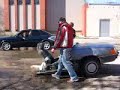 Βόλτα με μισό αυτοκίνητο