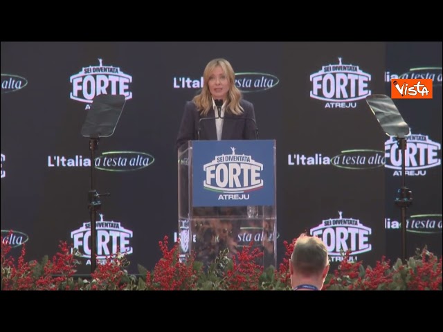 Meloni ad Atreju: Ringrazio Schlein, col suo "nannimorettismo" ha fatto parlare di noi