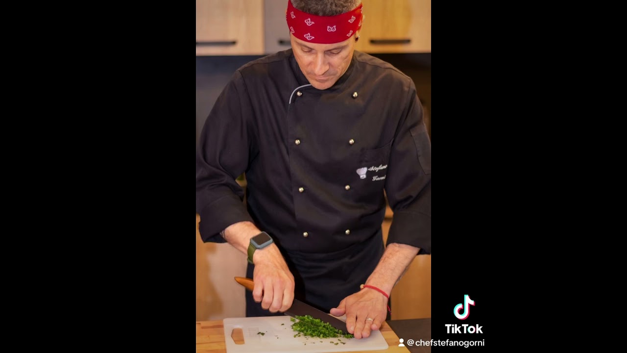 Spaghetti Cannolicchi e Bottarga.                                  #food #cucina #cappelunghe# primi