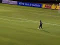 ROGERIO CENI DEIXA EDMUNDO NO CH�O